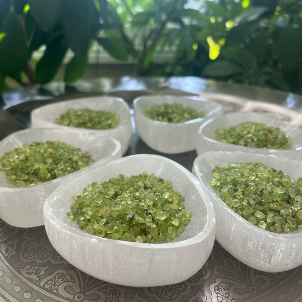Peridot Chips for LIVE show - Picture 2 of 14